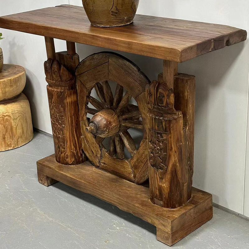 Console en bois massif sculpté