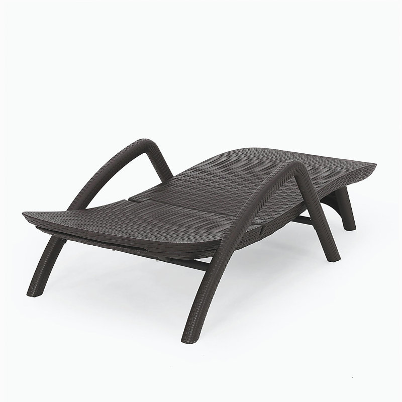 MIKAEL CHAISE LOUNGE
