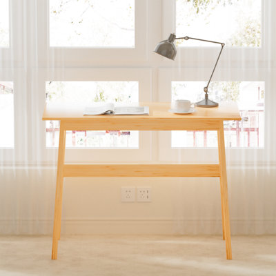 Bureau d'ordinateur New Design