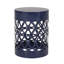 Table de bout d'extérieur en métal - grande. Style moderne bleu marine, coupe en fer. Thermolaqué, sans assemblage. Grande table 13,76 po x 17,72 po, 4,57 lb. Conception, coupe, thermolaqué. Assemblage requis. 13,76 po 18 po, 4,57 lb-1377269170