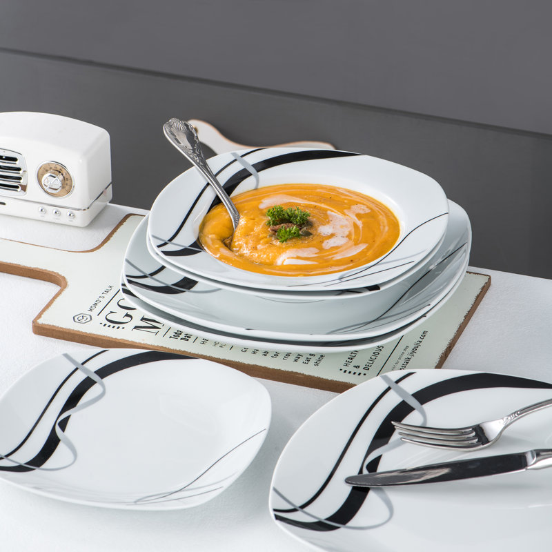 18 Piece Dinnerware Set, Service for 6 