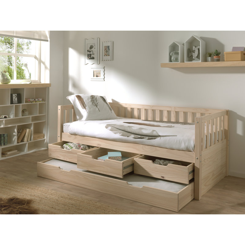 European Single (90 x 200cm) 3 Drawer Daybed with Trundle by Vipack, Pine