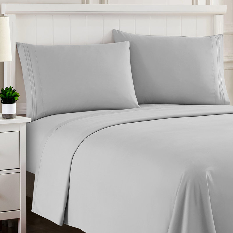 Luxurious Classic Soft Solid 1800 Series Microfiber Sheet Set, Various Colors and Sizes, California King, Silver