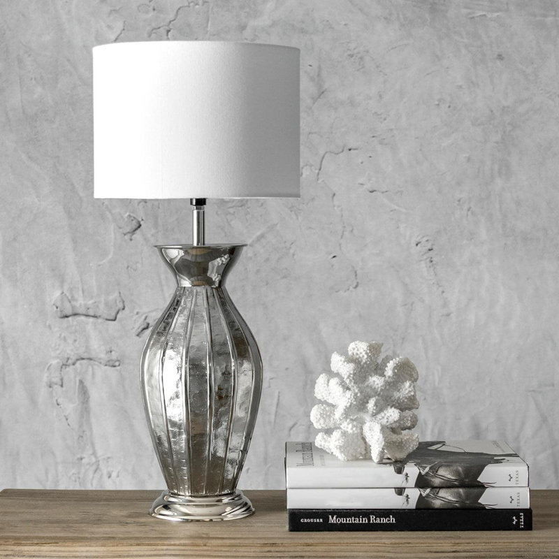 Lampe de table en nickel 22 po