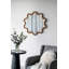 Miroir d'appoint 31 "x 30" en bois avec cadre unique