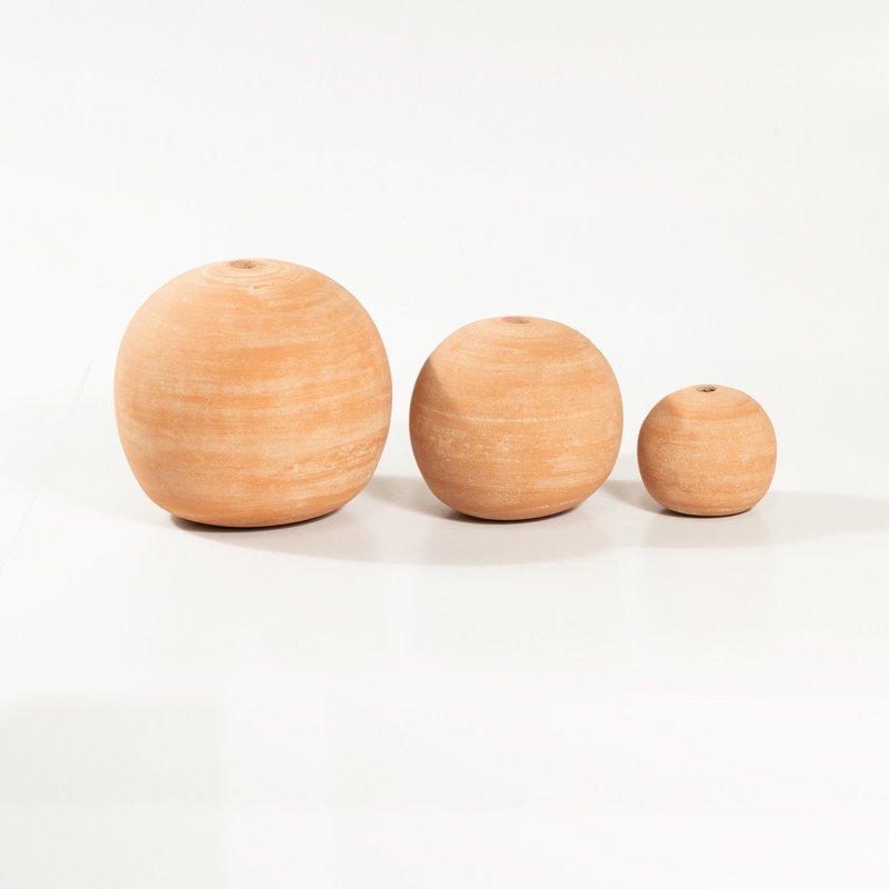 Helgrid Figurines & Sculptures