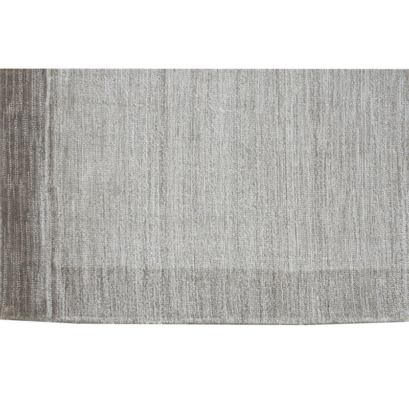 Area Rug in Beige/Silver, Rectangle 9' x 12'