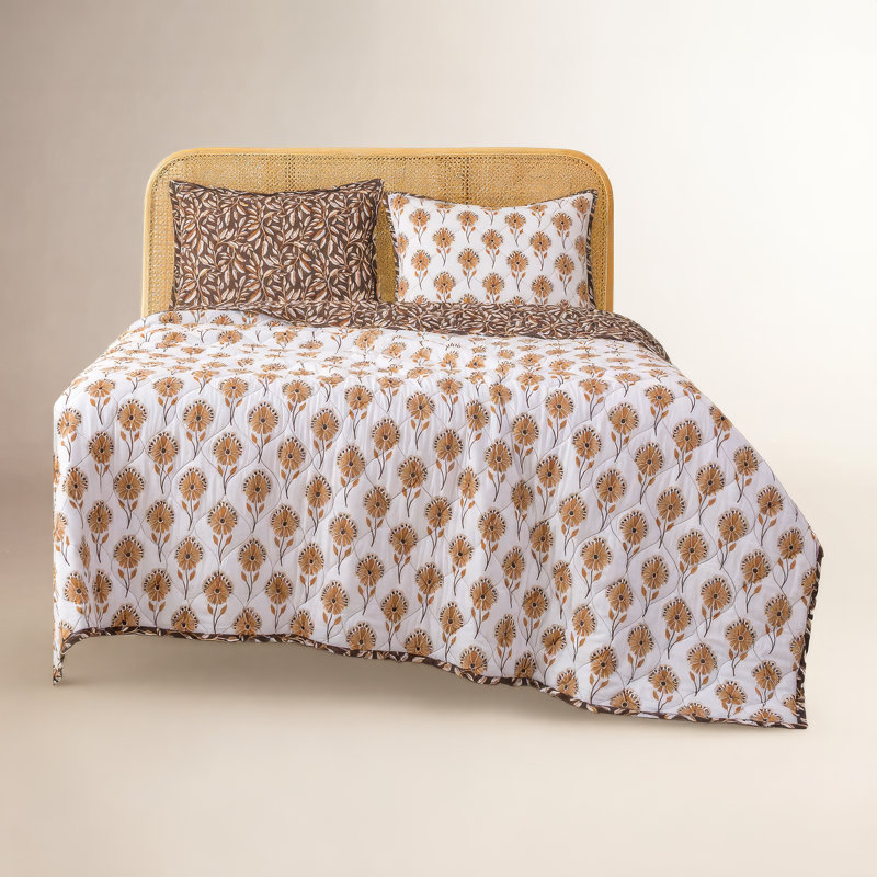 Woodstock White Tan Floral Fall Leaves Print Classic Reversible Cotton Quilt Set, Twin Quilt + 1 Standard Sham