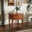 Table d'appoint moderne avec rangement