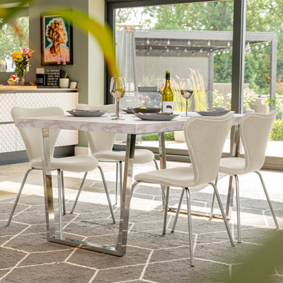 Versailles 4 - Person Dining Set