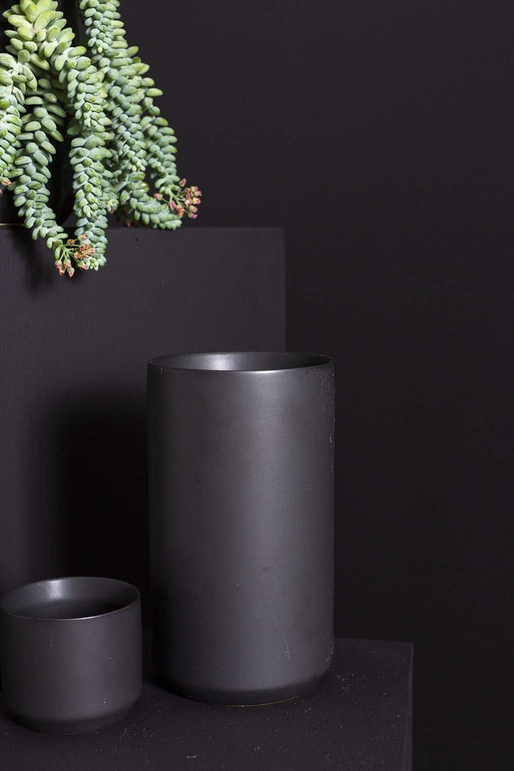 Parsons 8'' Handmade Ceramic Table Vase, Black