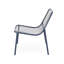 Ensemble de 2 chaises empilables, en fer bleu marine mat, finitions artisanales, 66 cm de profondeur x 58 cm de largeur x 32 cm de hauteur d'assise. Collection de 2 chaises, finition fer, détails artisanaux, 66 cm x 32 cm.