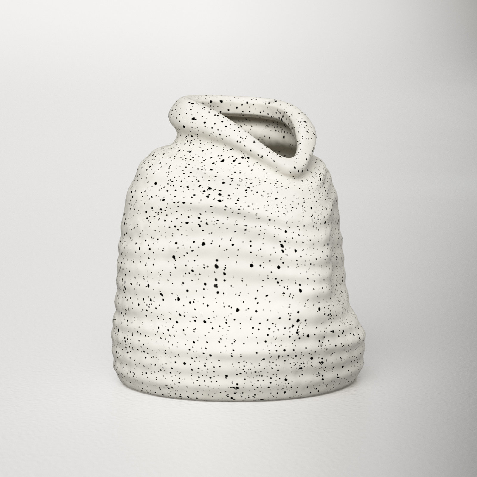Mori 6.8'' Handmade Ceramic Table Vase