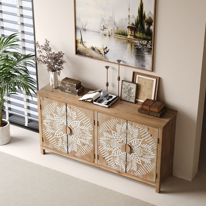 Linville en bois avec 4 portes
