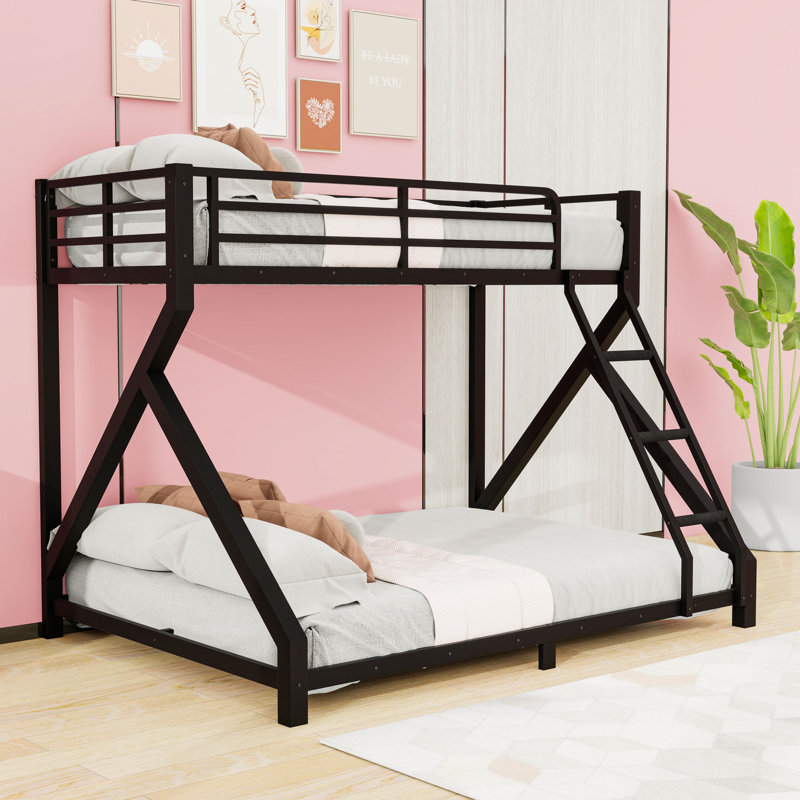 Metal Bunk Bed with Reinforced Slats, Guardrails and Built-In Ladder, Twin Over Full