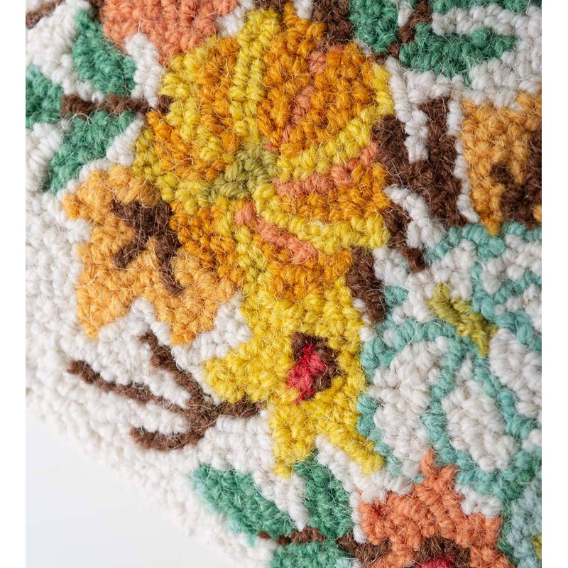 Coussin en duvet floral