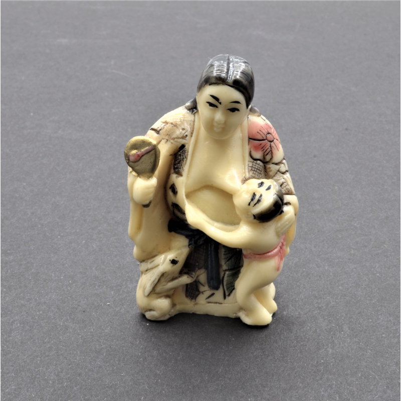 Ayano People Figurines & Sculptures