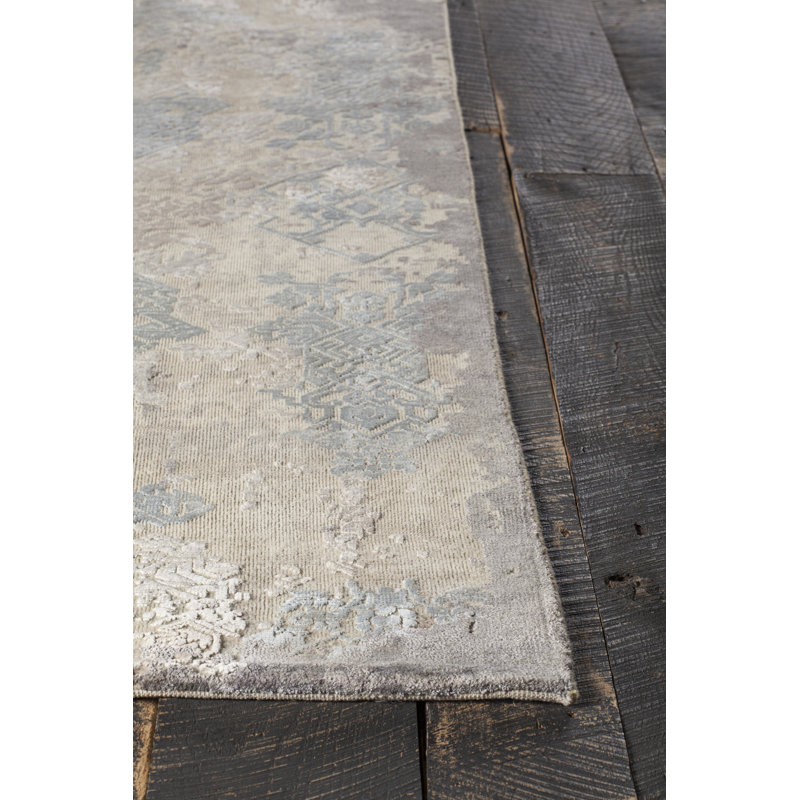 Tapis beige noué à la main Polett, Rectangle 5 pi x 7 pi 6 po