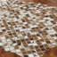 Tapis brun clair en cuir de vache fait à la main 9 pi 6 po x 13 pi Brelin-1019268056
