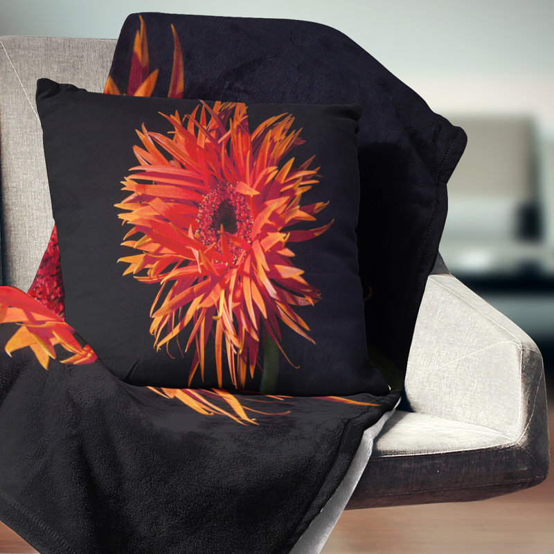 Spider Gerbera Daisy aquarelle - coussin imprimé floral, 16 po x 1 po, Coussin décoratif