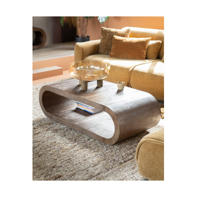 Table basse simple en bois massif