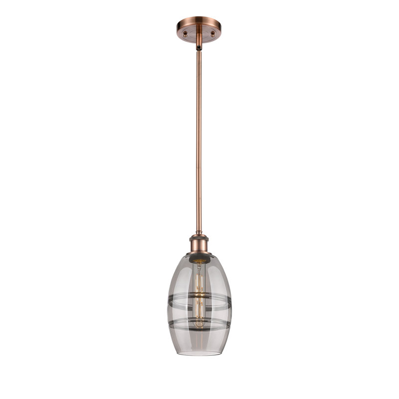 Luminaire suspendu à tige 1 lumière 10 po Ballston Bettylou, H 8,13 po x l 5,88 po x P 5,88 po, Gris fumée clair