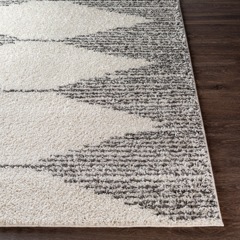 Armand Geometric Indoor Rug, Rectangle 5'2" x 7'