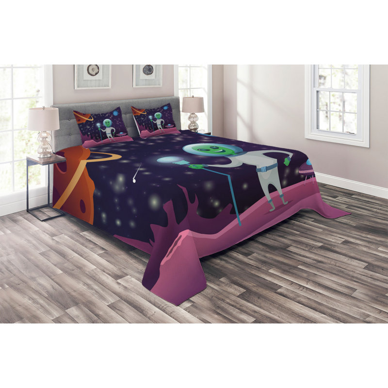Coverlet, King Bedspread + 2 Shams