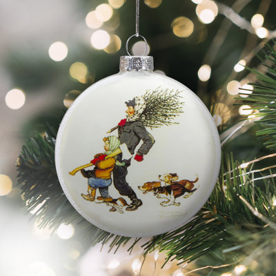 Ornement en forme de disque de Noël en verre 3 po «Bringing Home The Tree» Norman Rockwell