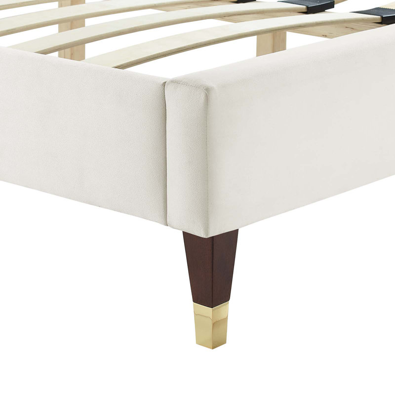 Lit plateforme en velours Leah, Blanc, Grand