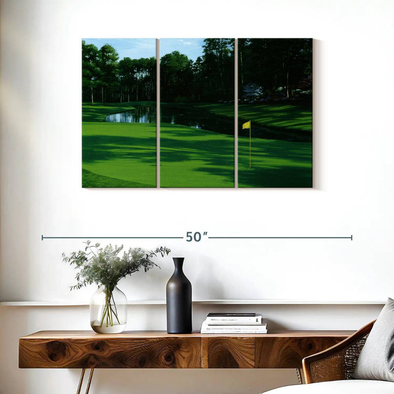 Sireci 16th Augusta, 24" H x 38" W