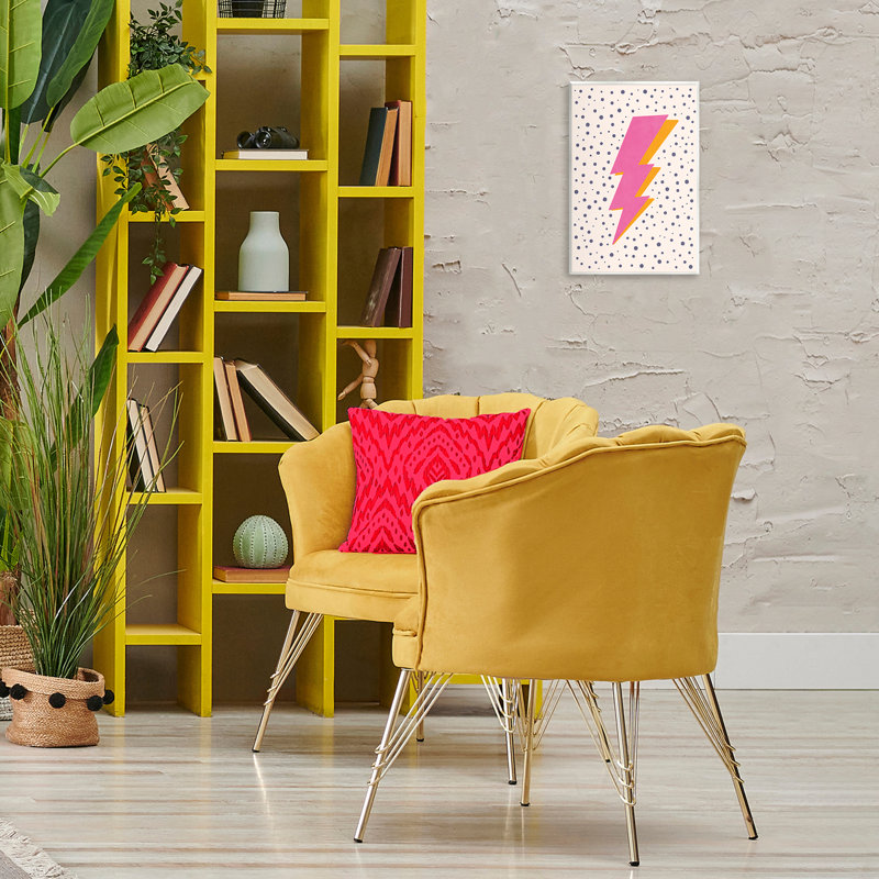 Art mural en forme de foudre rose par Nataly White, H 15 po x l 10 po