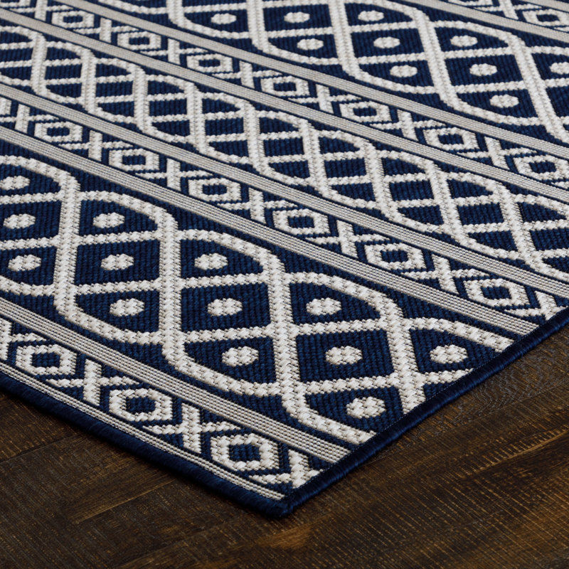 Tapis intérieur / extérieur bleu marine Hirschman	, Rectangle 5 pi x 7 pi