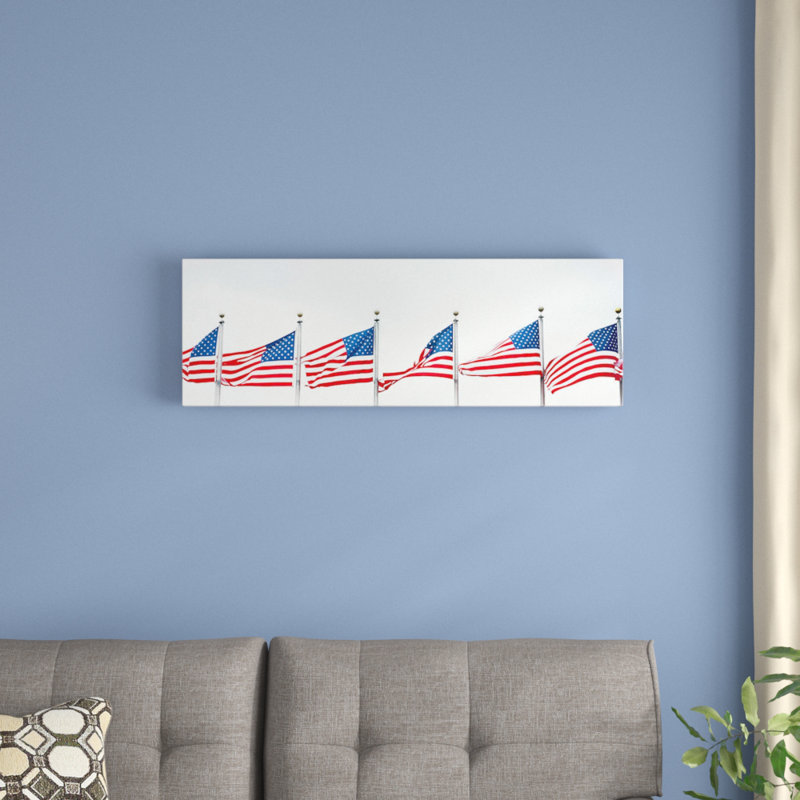« american flags », reproduction de photo sur toile, H 12 po x l 36 po x P 1,5 po, Toile tendue