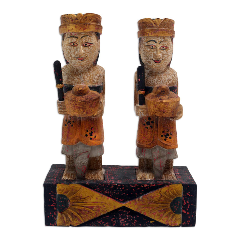 People Figurines & Sculptures