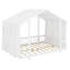 Un lit plateforme avec une structure en forme de maison, un ciel de lit transparent et des lumières scintillantes crée un refuge douillet pour les enfants.-136777993-136778006