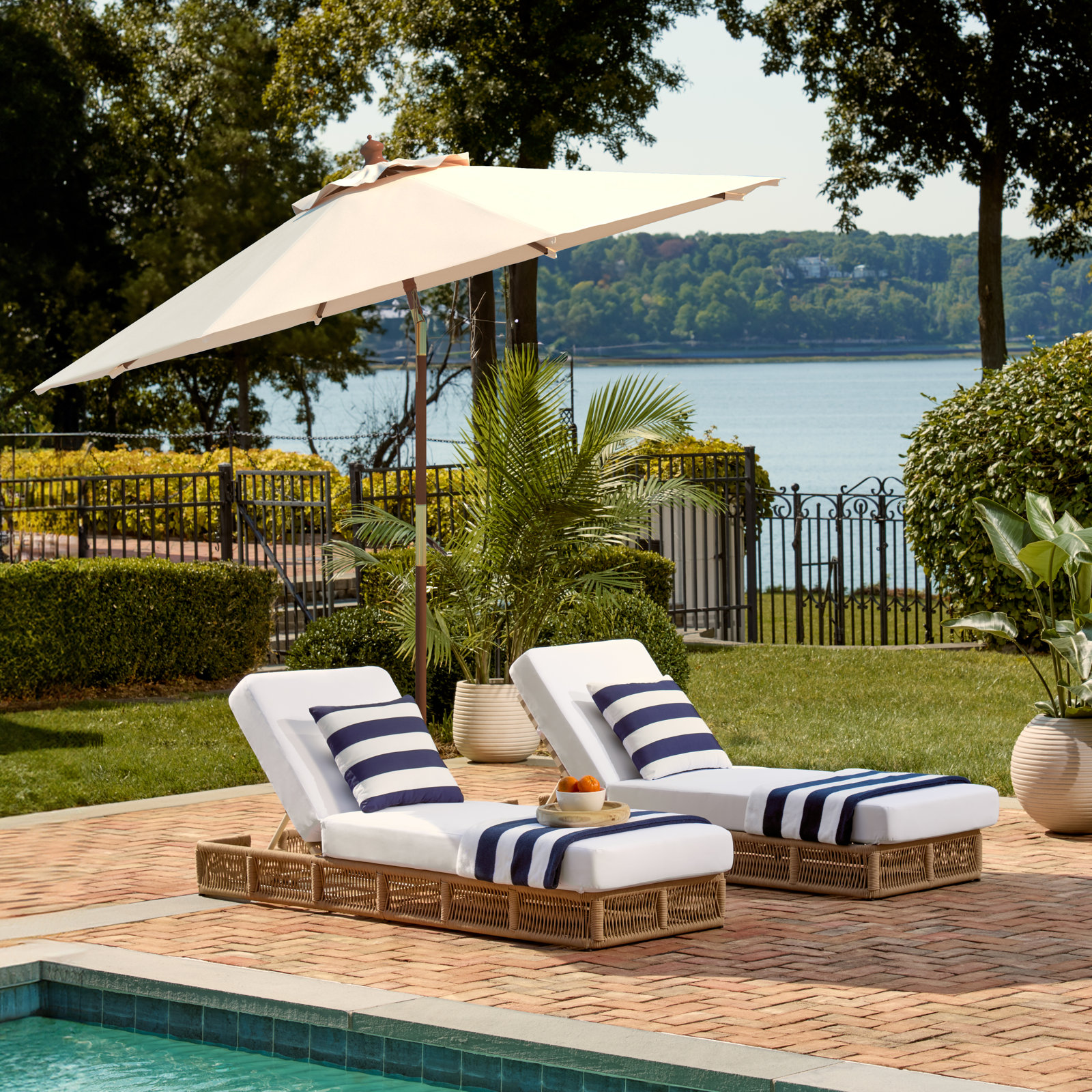 Aldan 8.8' Market Umbrella, Beige
