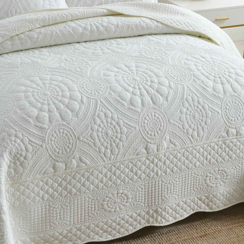 White Queen Cotton Embroidered Reversible Quilt Set