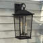 Petite applique murale d'extérieur 1 lumière Cadhla - Bronze texturé avec détails-1280946596-1280946592