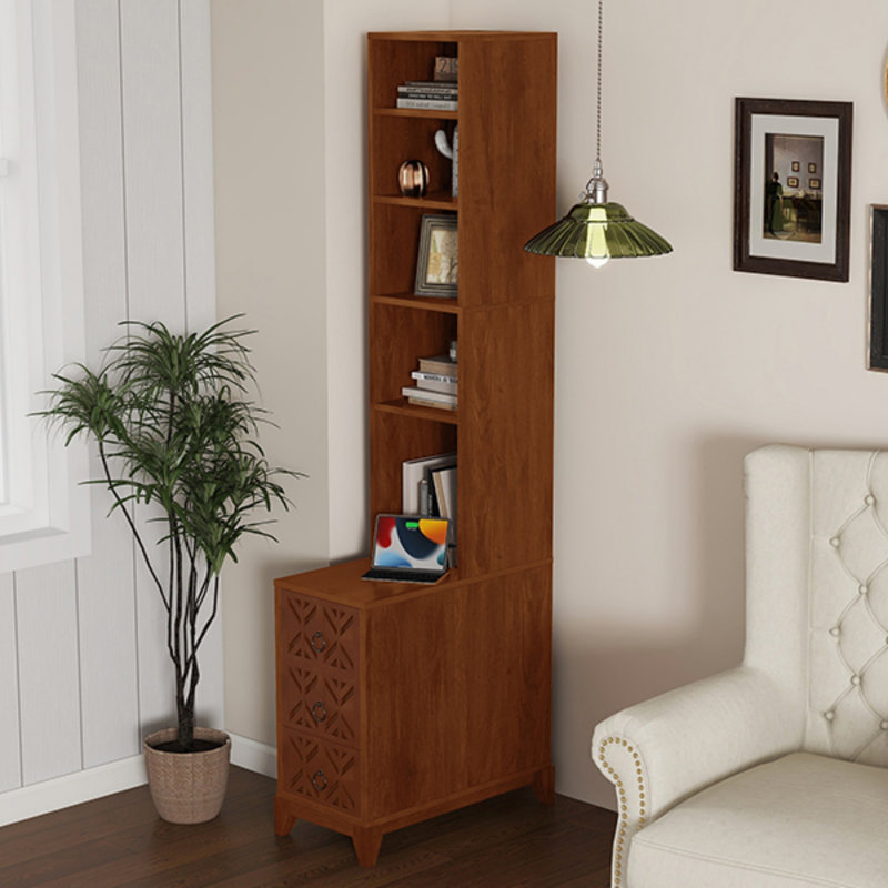 Table de bout élégante avec 3 tiroirs, 4 tablettes ouvertes et une station de charge intégrée pour les chambres modernes