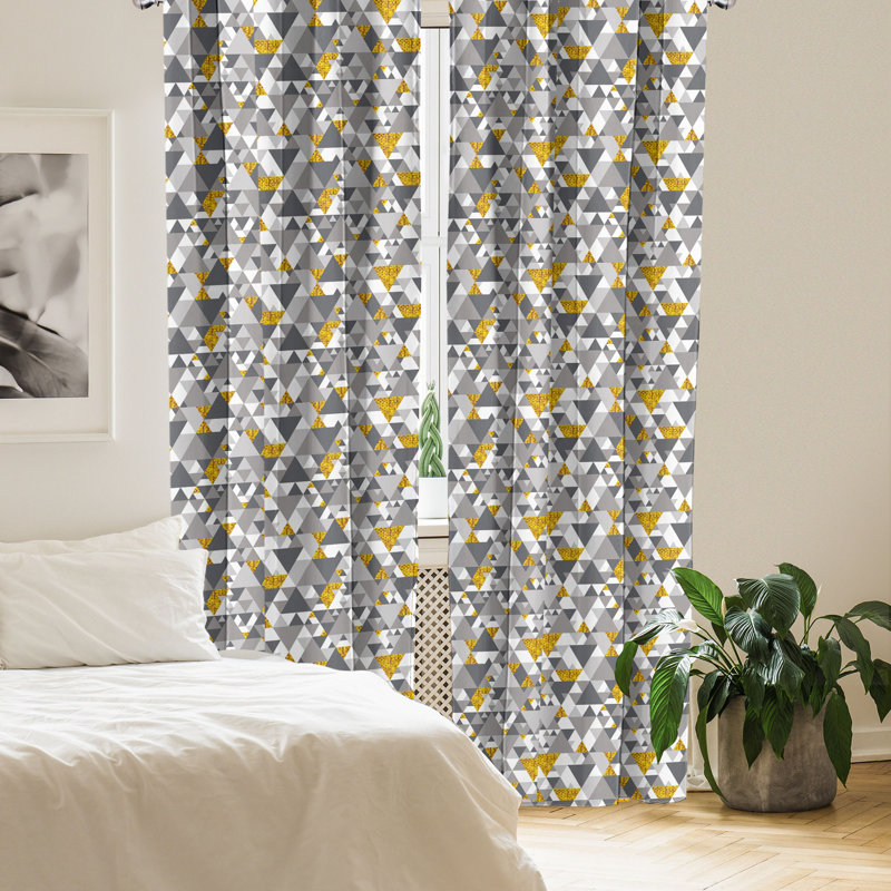 Rideaux 4 panneaux Red Barrel Studio® gris-jaune, triangles Zig Zag, souci gris anthracite, L 56 po x L 95 po