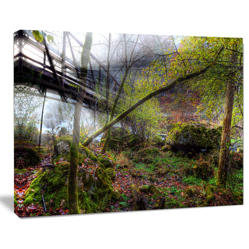 «Creek and Bridge with Sunbeam», impression sur toile tendue, H 30 po x l 40 po x P 1 po