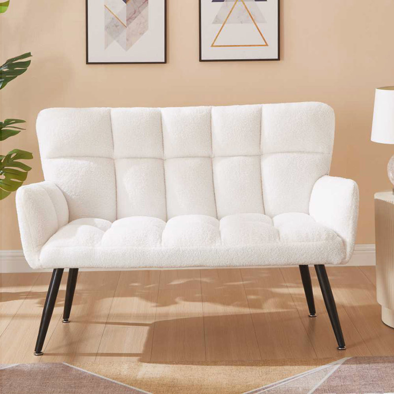 Fauteuil capitonné large 52,56 po Machella, Blanc