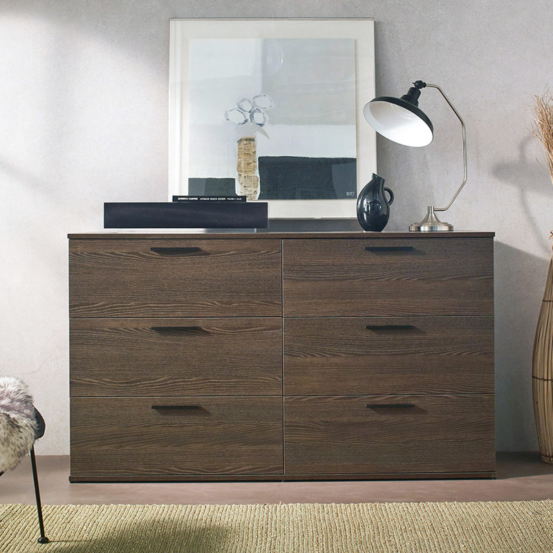 Commode - avec coffre de rangement 2X plus épais Par: Ample Interior Space