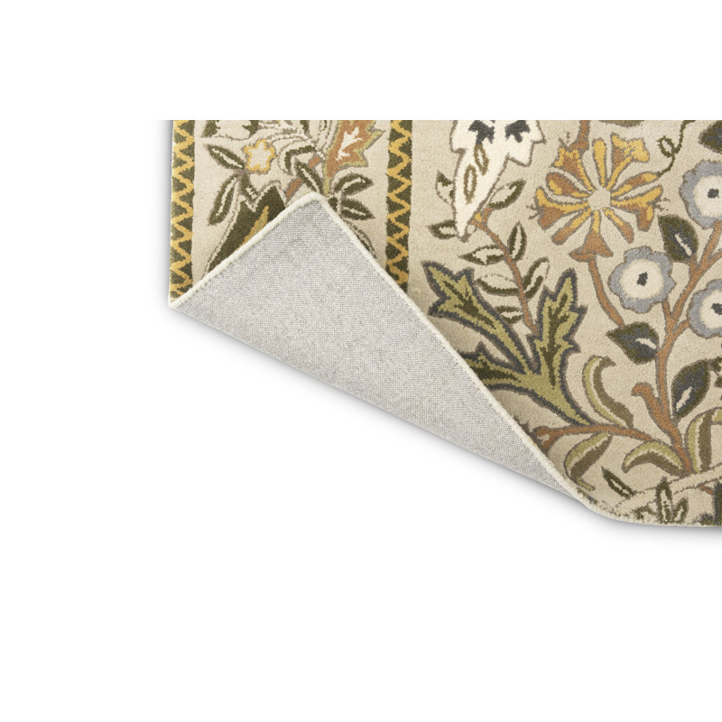 Morris Hand Tufted Wool Floral Area Rug in Beige, Rectangle 4'7" x 6'7"