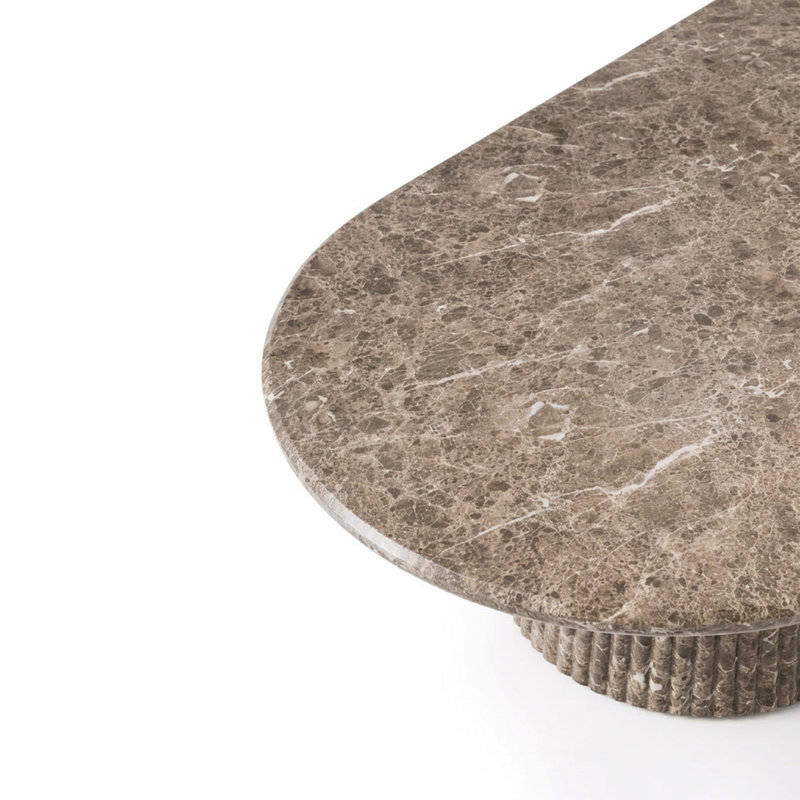 Table basse Tithi en forme de pilule effet pierre d'inspiration romaine, Marbre Emperador