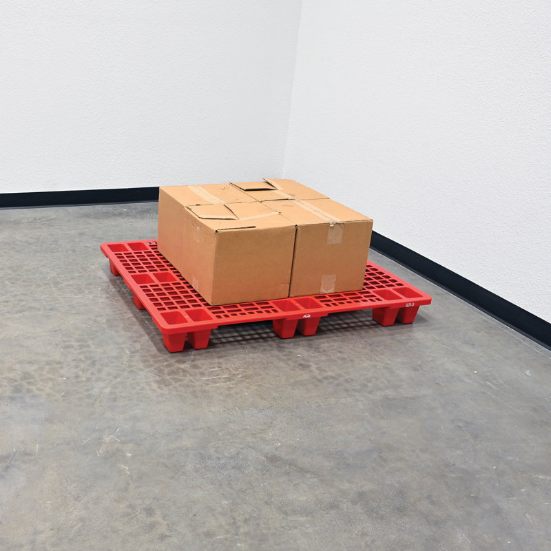 Patin emboîtable en plastique rouge