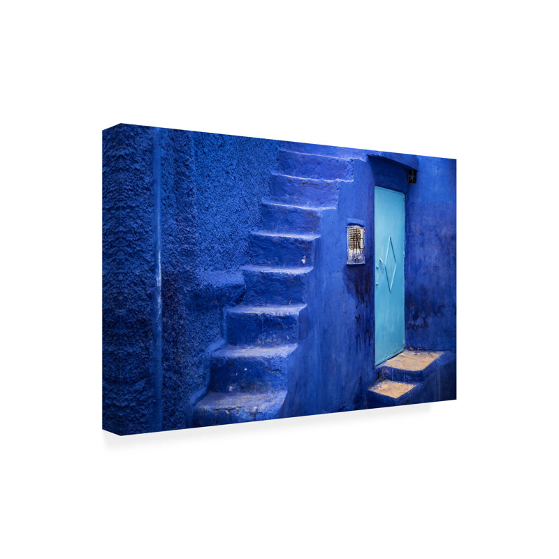 Linda Wride  Steps Up Canvas Art, L 47 po x H 30 po
