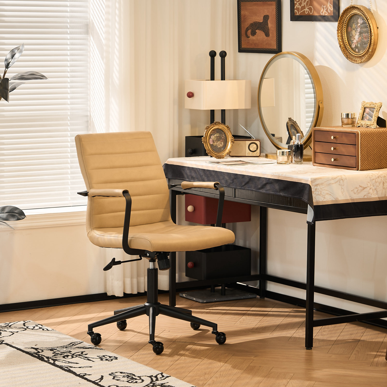 Arianna Conference Chair, Taupe