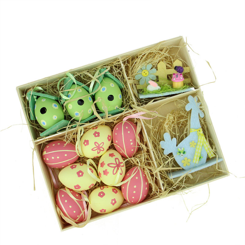 Ensemble de 13 œufs de Pâques roses et verts avec coq Club